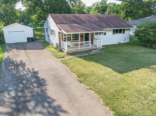 561 Geron Dr, Springfield, OH 45505