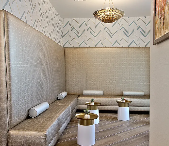 Jade Apartments — Photo 15