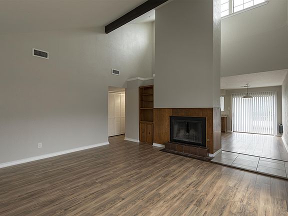 5th image of 904 Kilkenny Ct APT A