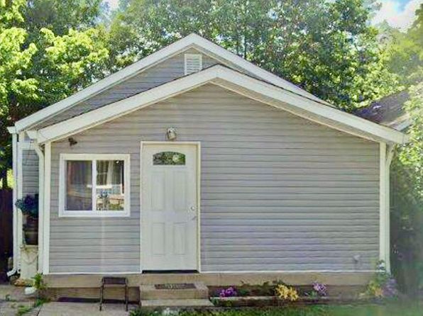427 N Bradley Ave