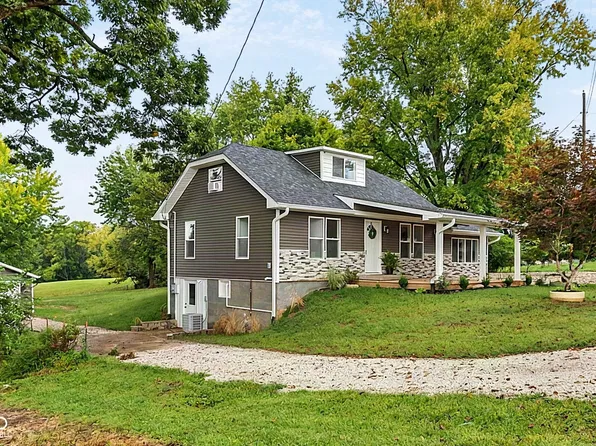 1201 N State Road 157, Bloomfield, IN 47424