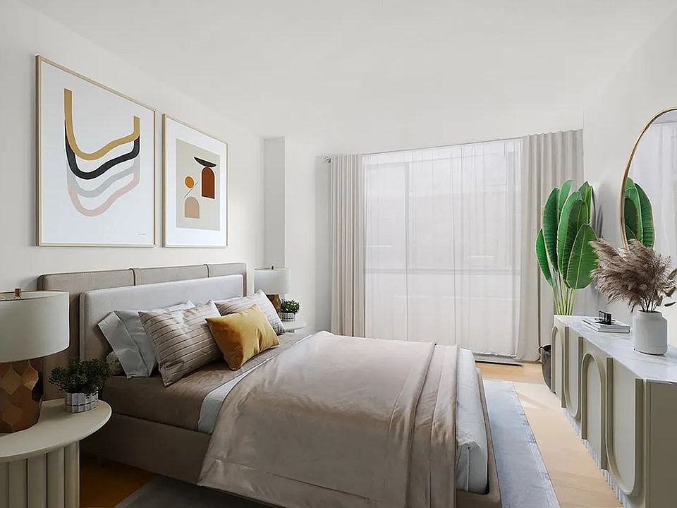 1st image of 250 W 19th St APT 1E