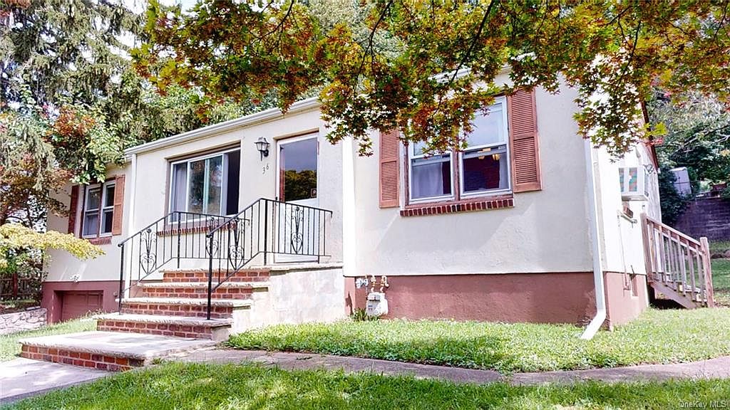 36 Oakdale Manor, Suffern, NY 10901 Zillow