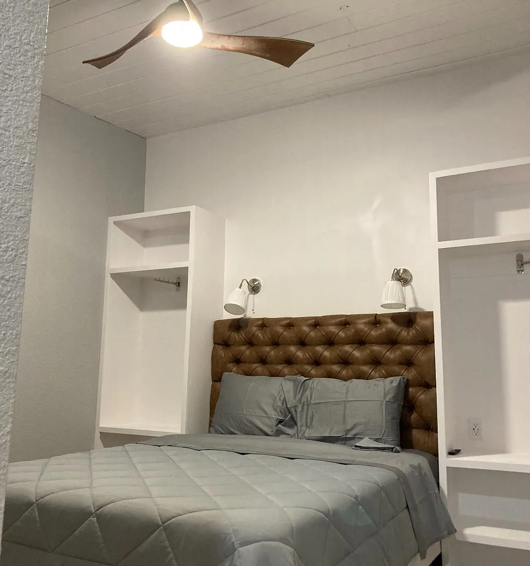 1 bed, 400 sqft, $1,250 — Photo 3