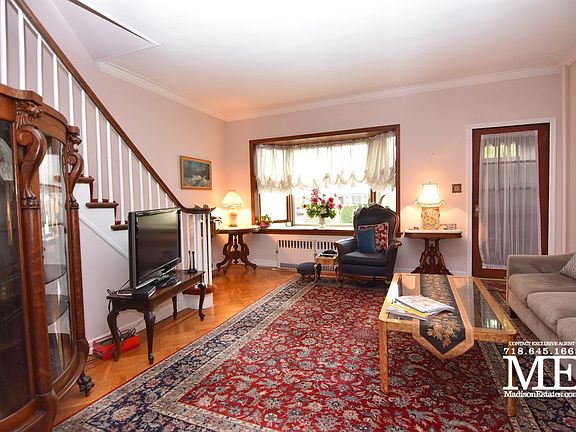 3rd image of 1859 E 29th St