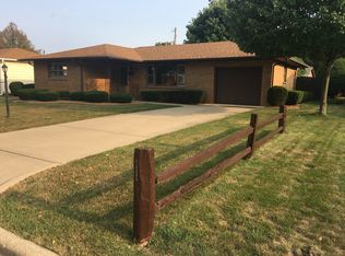 1214 23rd St, Peru, IL 61354