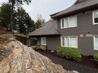 13 Tree Tops Ln #104, Huntsville, ON P1H 0B8
