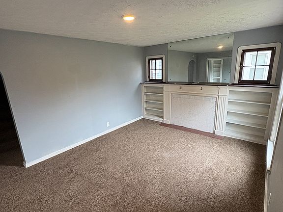 2nd image of 225 Malacca St