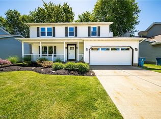 4124 Polo Park Dr, Willoughby, OH 44094