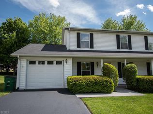 650 Tarrytown Rd NW, Christiansburg, VA 24073