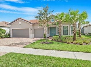 9262 Plover Dr, Naples, FL 34120