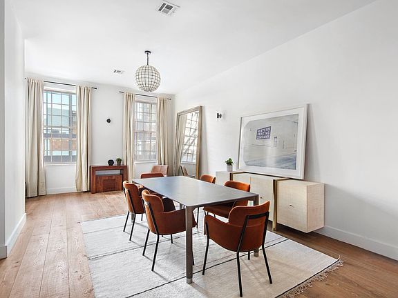 2nd image of 463 W 24th St #2