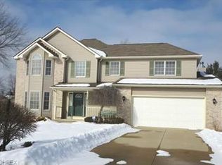 13894 Basswood Cir, Strongsville, OH 44136