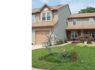 25 Hollowell Way, Mount Laurel, NJ 08054