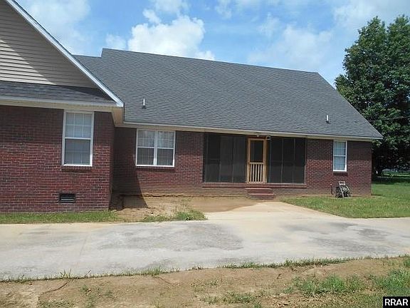 3rd image of 218 Ashby Dr