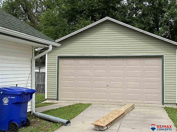 2nd image of 1734 N 32nd St