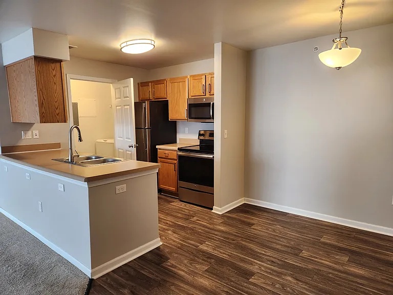 Abbey Ridge Apartment Homes — Photo 94