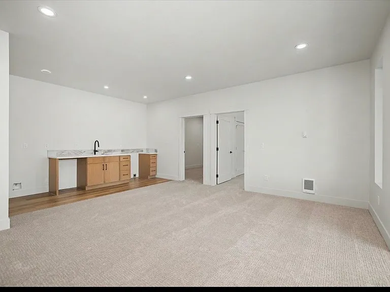 5112 S Jordan Ln — Photo 12