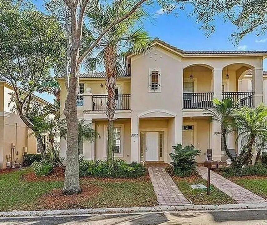 8052 Murano Cir