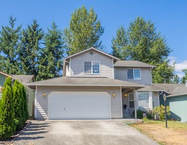 10210 215th Ave E, Bonney Lake, WA, 98391