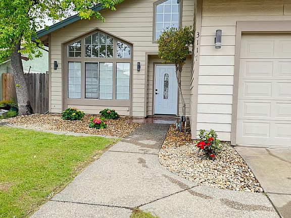 4th image of 3117 Roan Court