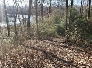807 Red Hill Dr, Urbanna, VA