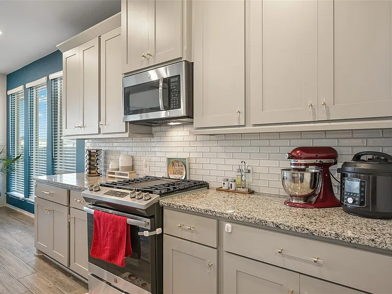 14001 Arbor Hill Cv — Photo 13