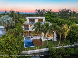 5 Barefoot Ln, Lantana, FL 33462