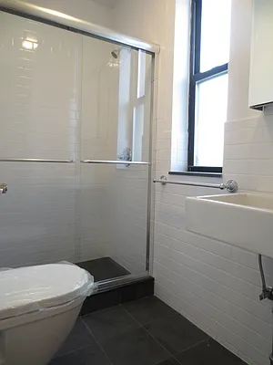 Rented by Waverly Realty Associates | media 7