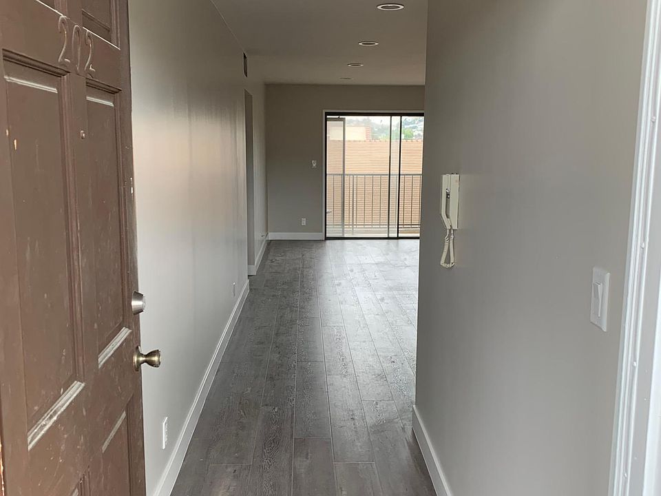 1st image of 531 E Garfield Ave #2020