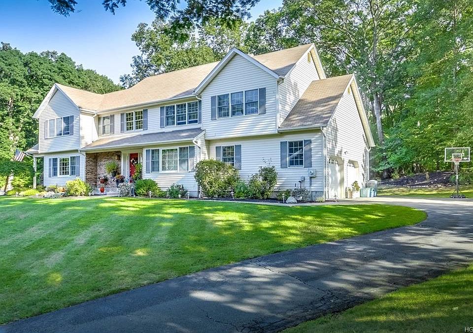 1st image of 7 Secor Ct