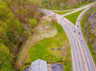 4995 University Blvd, Coraopolis, PA 15108
