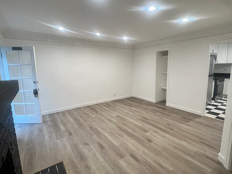 7519 Lexington Ave — Photo 3