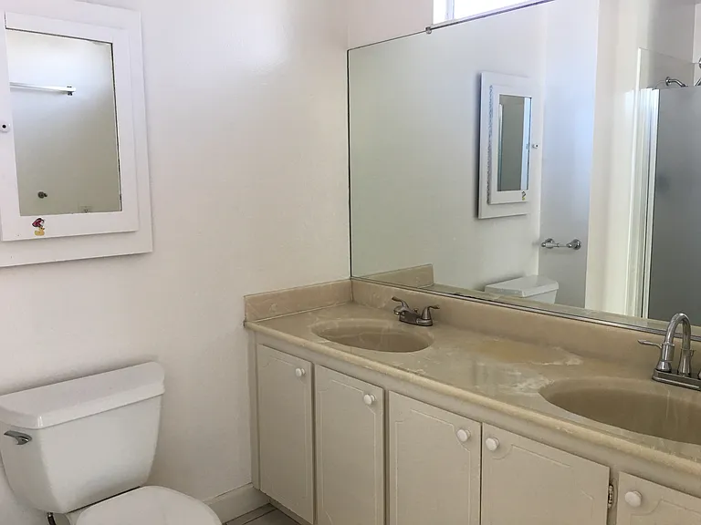 6728 Melody Ct — Photo 10
