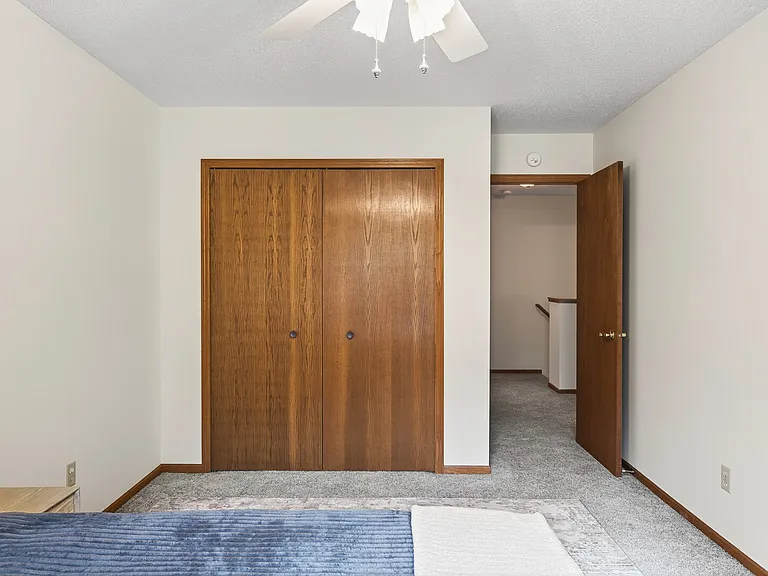 2597 Bedford Ct — Photo 11
