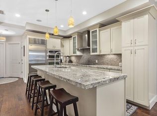 28 Commonwealth Ave APT 1, Boston, MA 02116