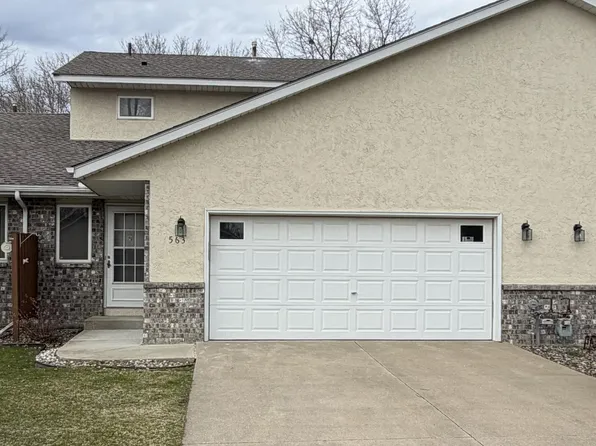 563 Milwaukee Rd, Shakopee, MN 55379