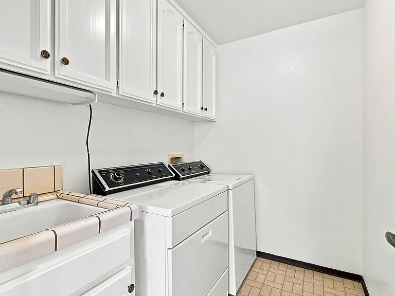 1135 Quail Ridge Ct — Photo 37