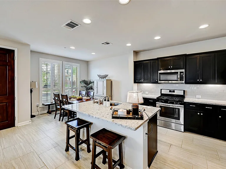 6814 E Riverside Dr #64 — Photo 6
