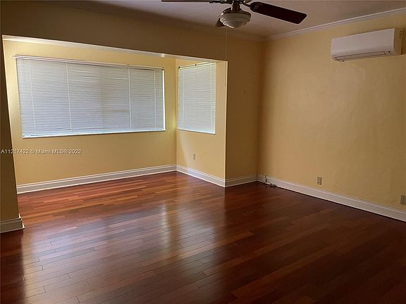 4th image of 1260 100th St