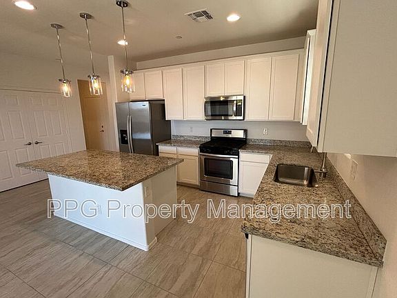 4th image of 21217 W Holly St