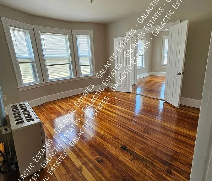 187 Grove St #3 — Photo 18