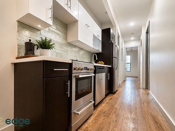 2nd image of 690 Prospect Pl APT 1R