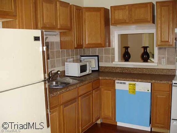 4th image of 911 Shelby Dr APT A