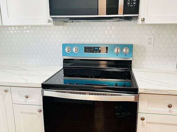 4th image of 9005 Alcosta Blvd APT 189