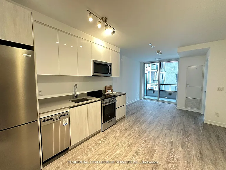 3100 Keele St #502 — Photo 7