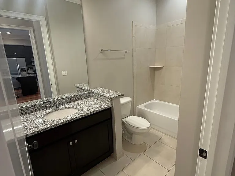4120 Ridgefield Dr #208 — Photo 24