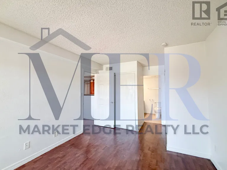 3601 W Tierra Buena Ln #240 — Photo 27