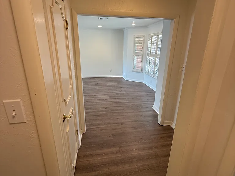 1512 Brighton Ave — Photo 13