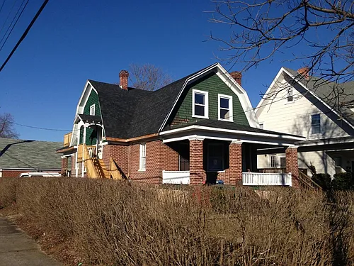 2151 Berkley Ave SW #DOWNSTAIRS Photo 1